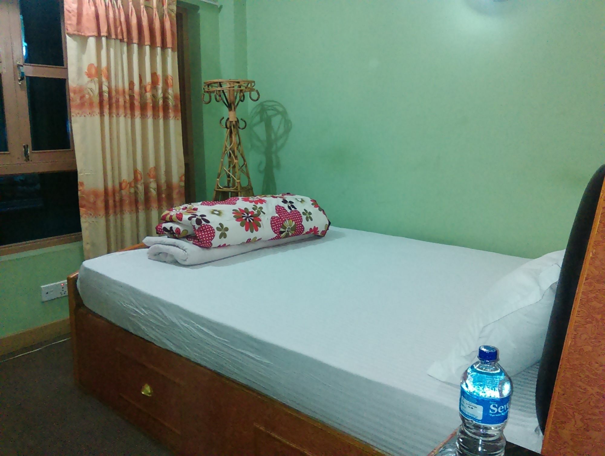Mountain Guest House Bhatgoan Extérieur photo